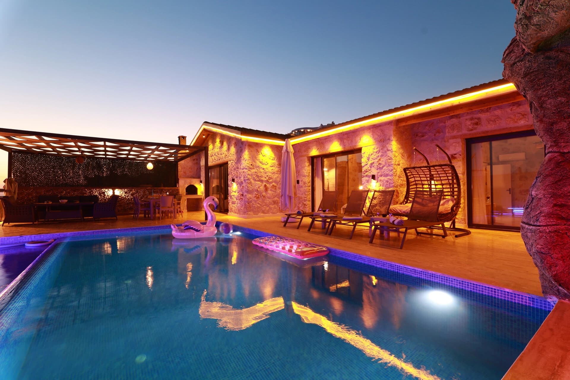 Villa Jungle Korunaklı Havuz 23