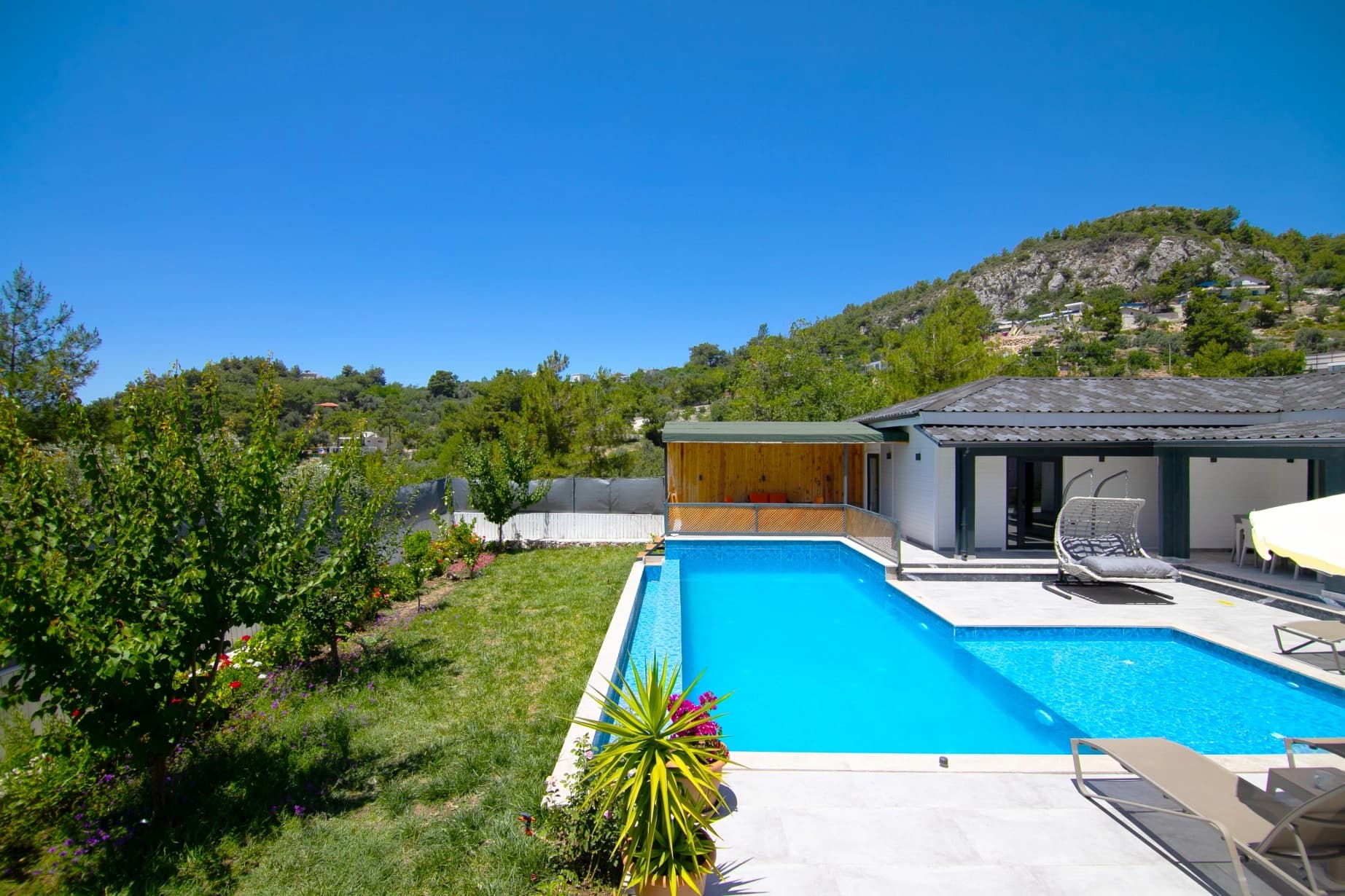 Villa Yeşil Deniz Korunaklı Havuz 48