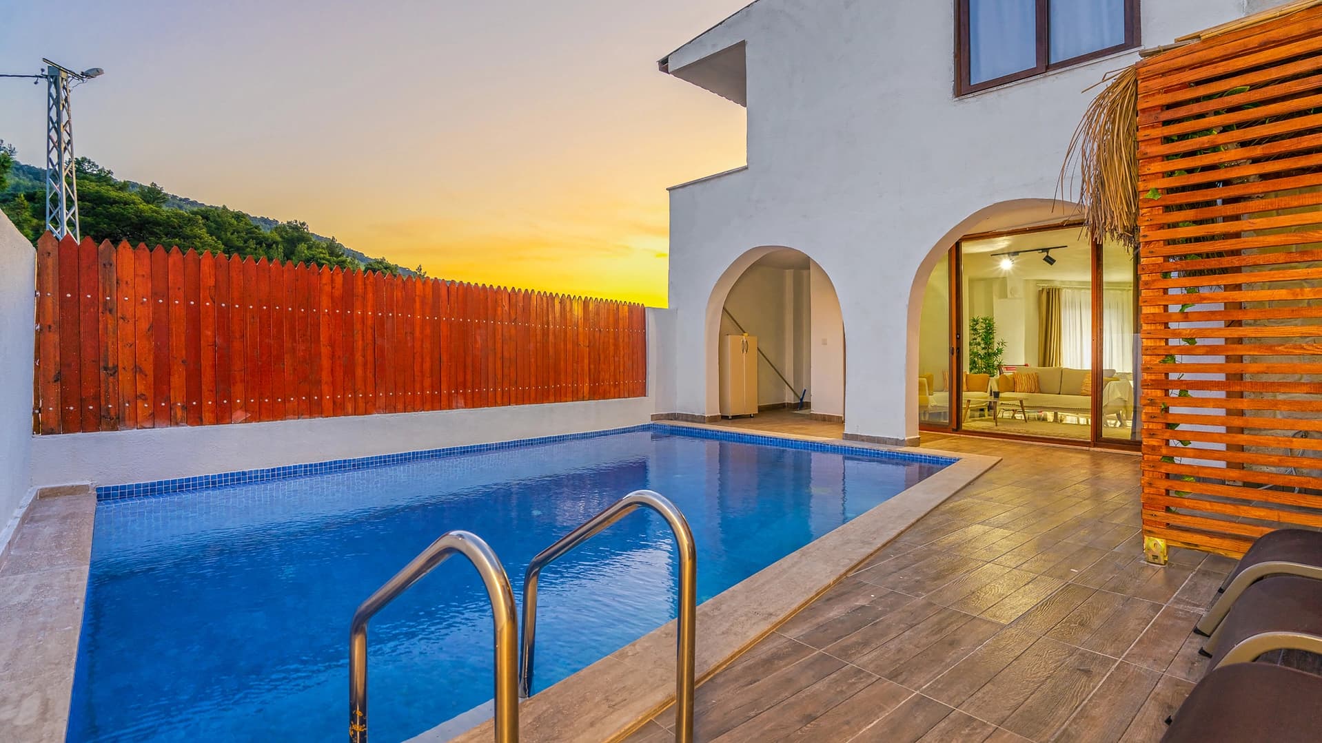 Villa Ceyhan Korunaklı Havuz 57