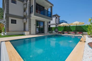 Villa Akr Ada Korunaklı Havuz 72