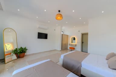 Villa Sakura Kınık Korunaklı Havuz 45