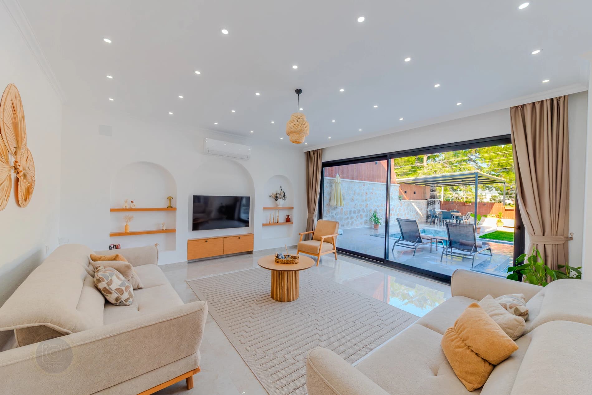 Villa Sakura Kınık Korunaklı Havuz 43