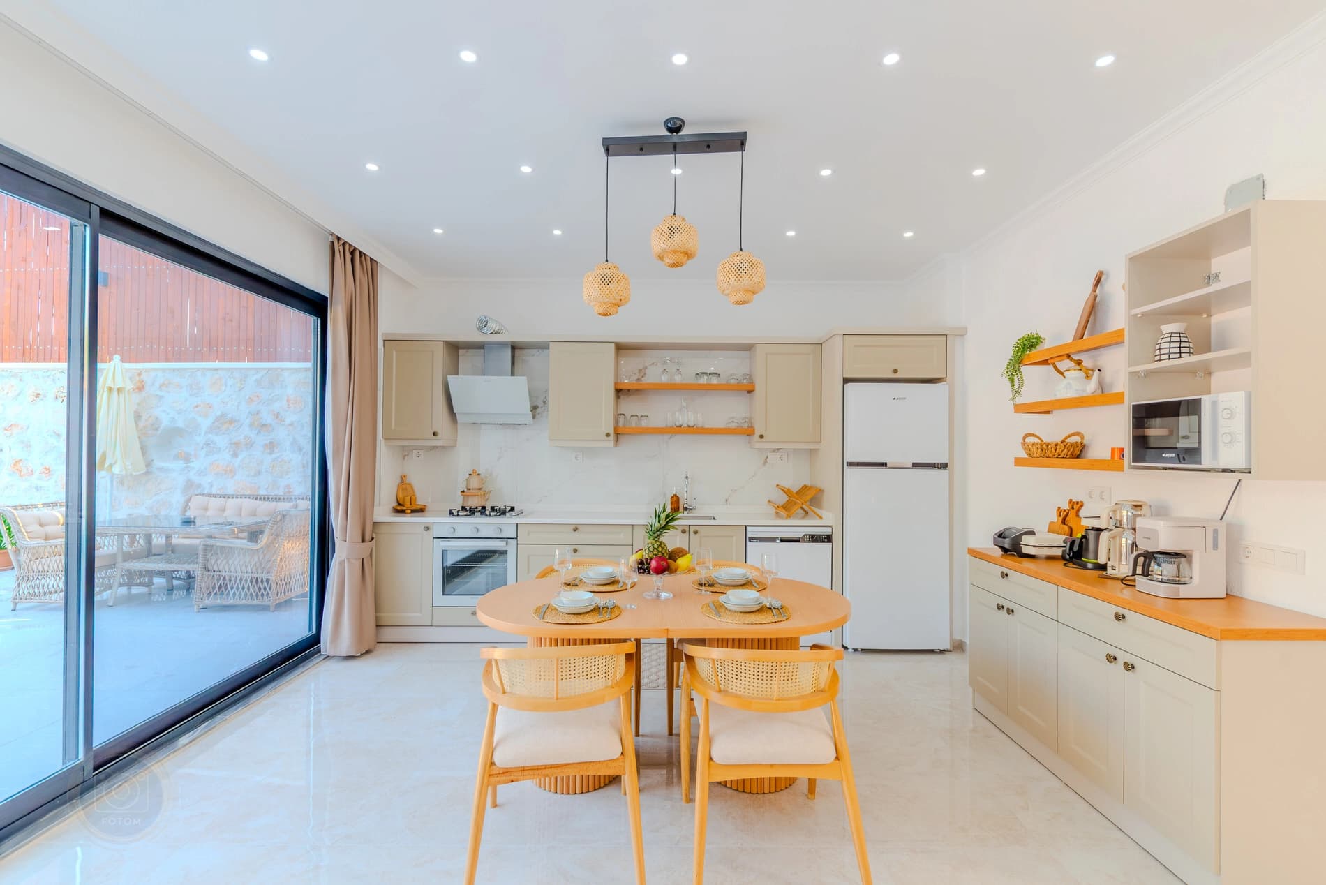 Villa Sakura Kınık Korunaklı Havuz 85