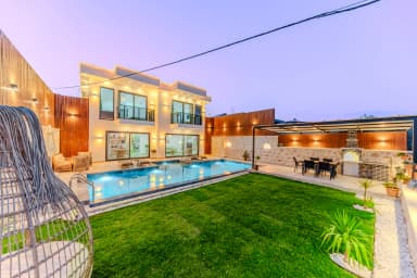 Villa Sakura Kınık Korunaklı Havuz 35