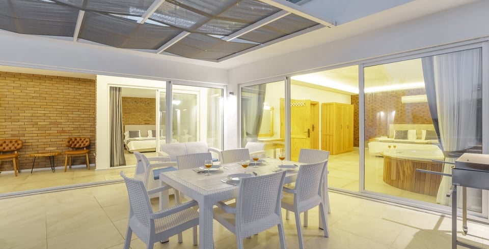 Villa Merit Natural
