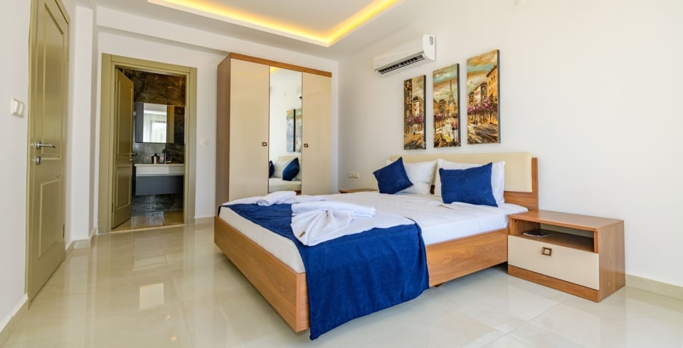 Villa Atlantis