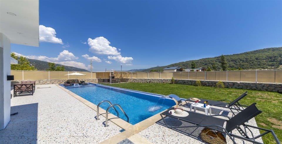 Villa Guru
