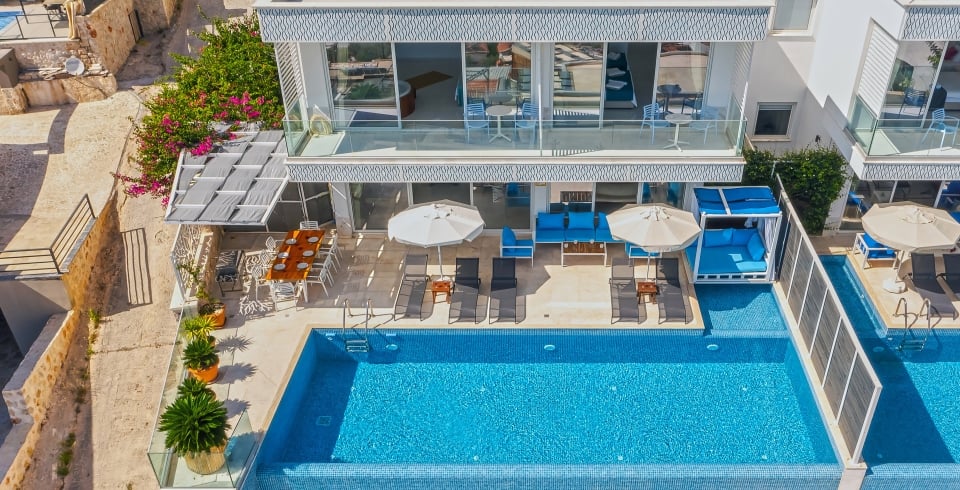 Villa Merit Royal