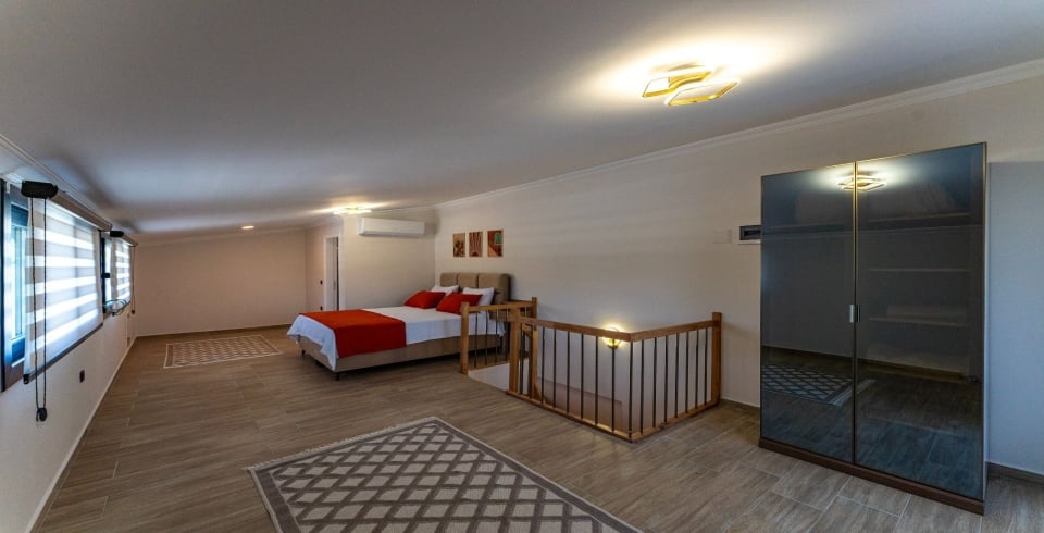 Villa Parla Çalış