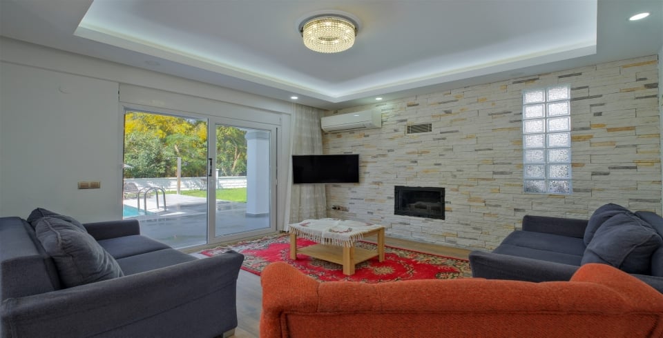 Villa Polo Two