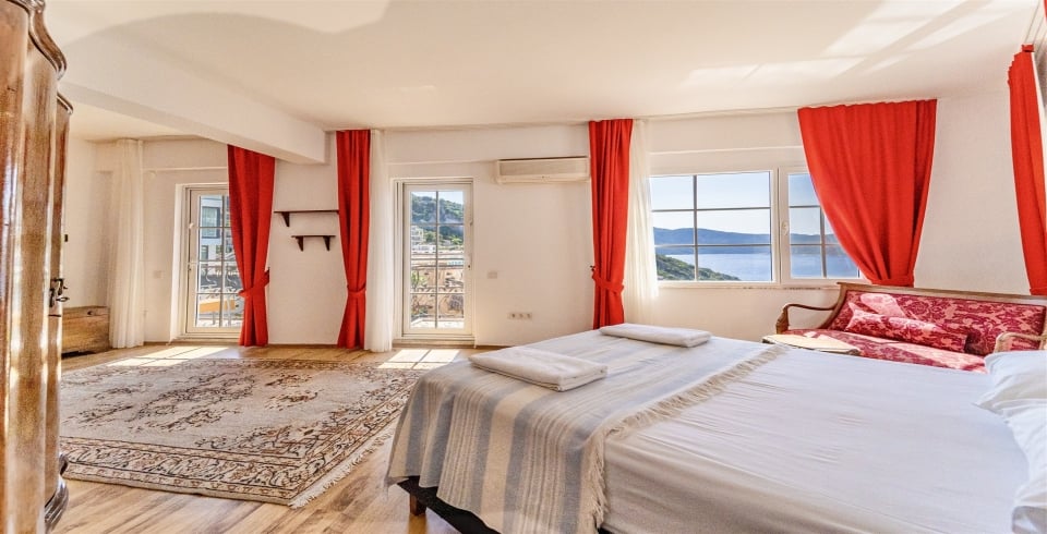 Apart Kara Kalkan