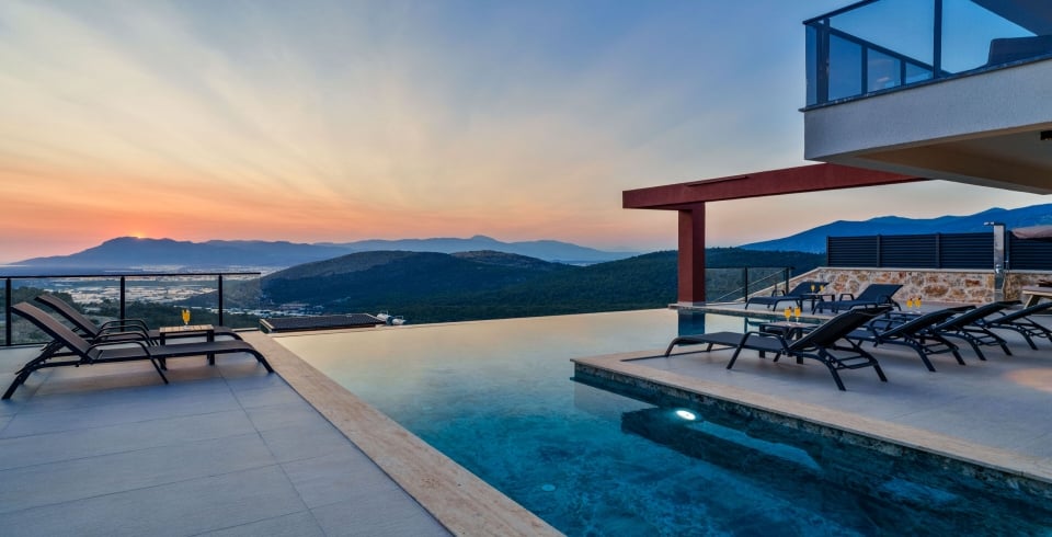 Villa Newcastle