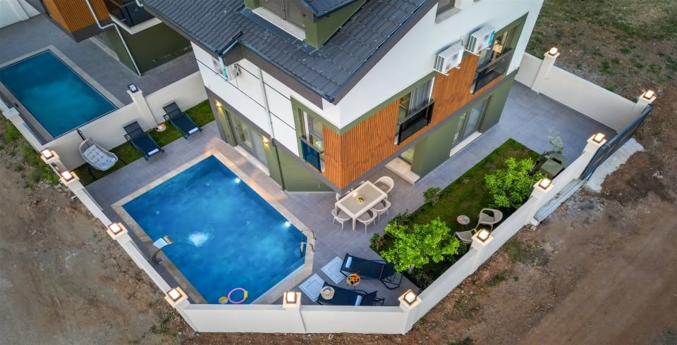 Villa Lotus Flower