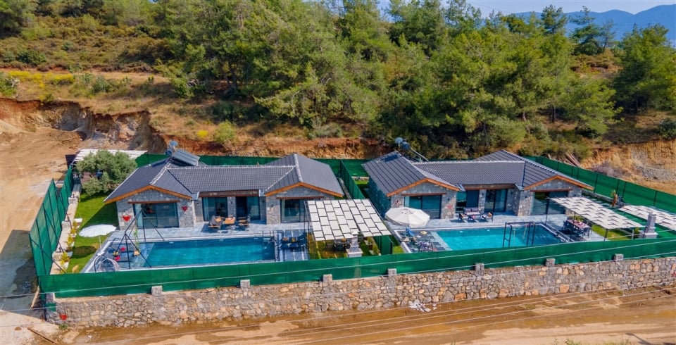 Villa Stone House 2