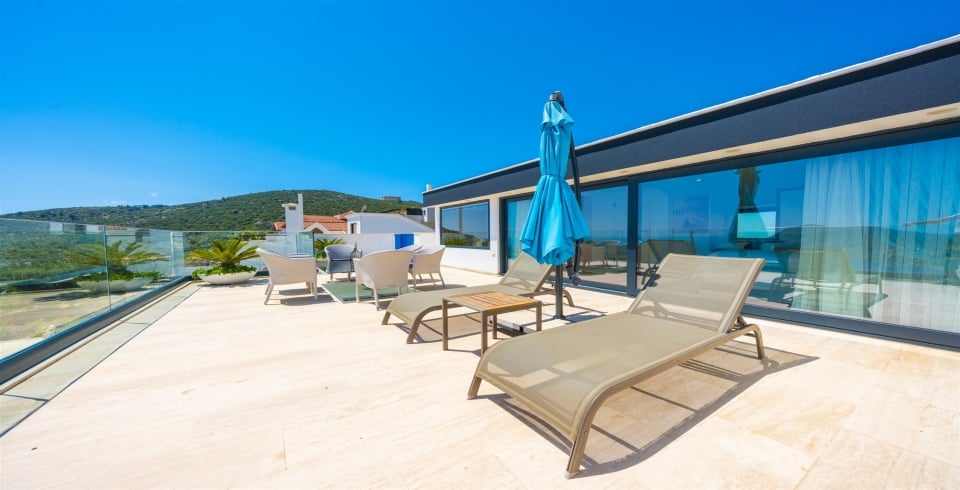 Villa Cratos