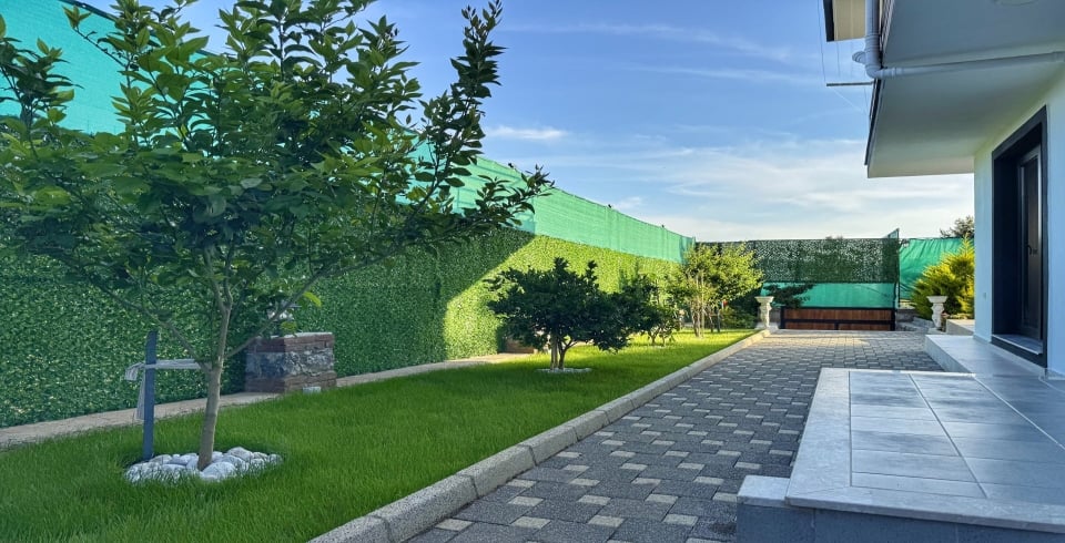 Villa Poli