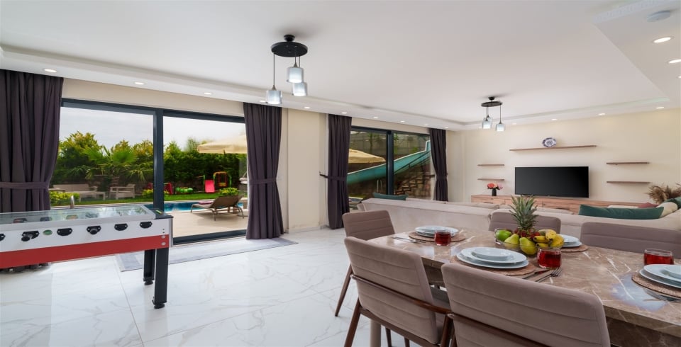 Villa Elena 1
