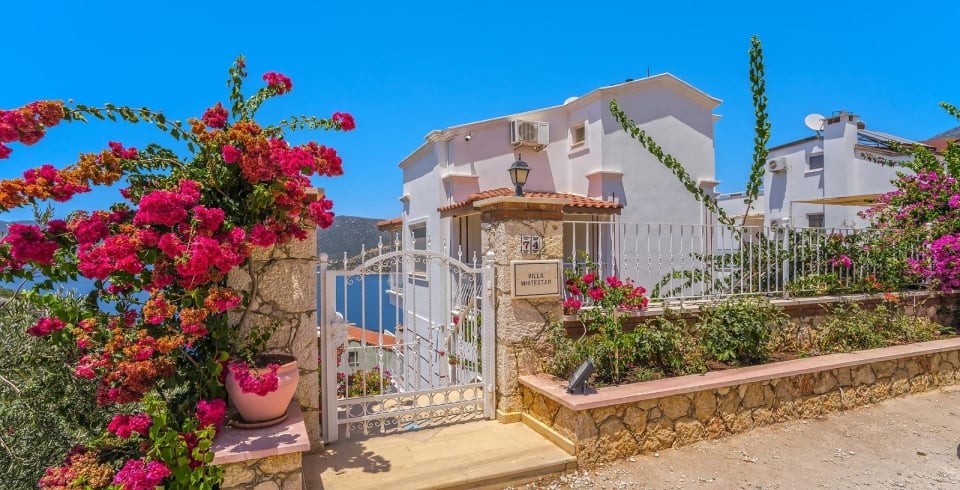 Villa Whitestar
