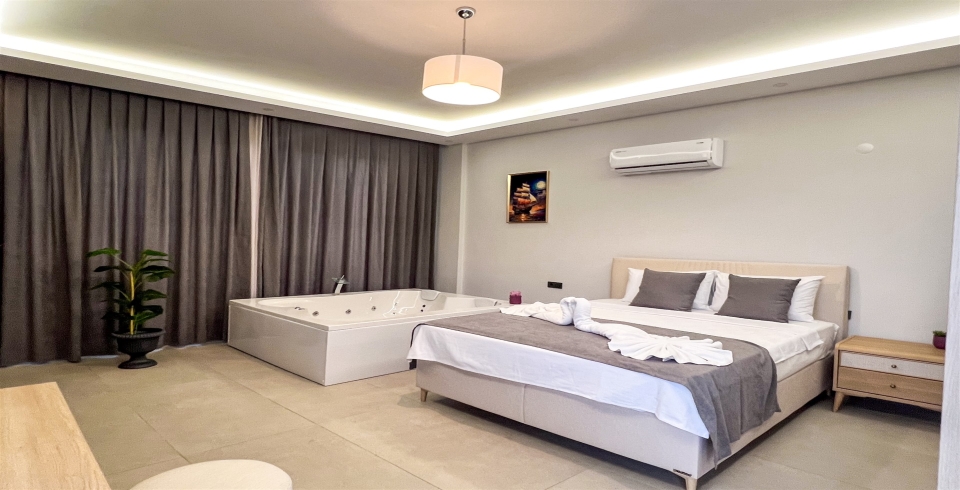 Villa Sweet Moon