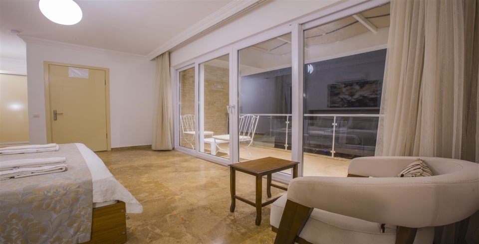 Villa Eagles Lodge