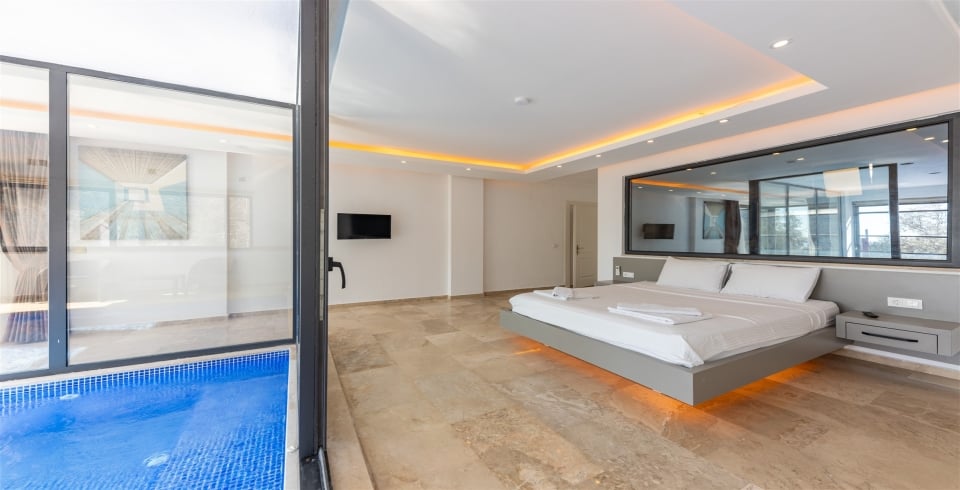 Villa Suvari Duo