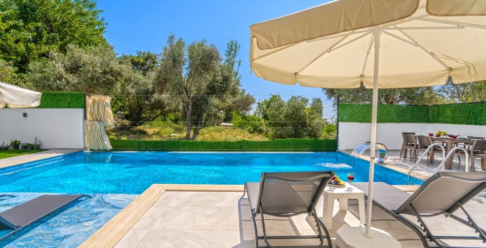 Villa Karaardıç