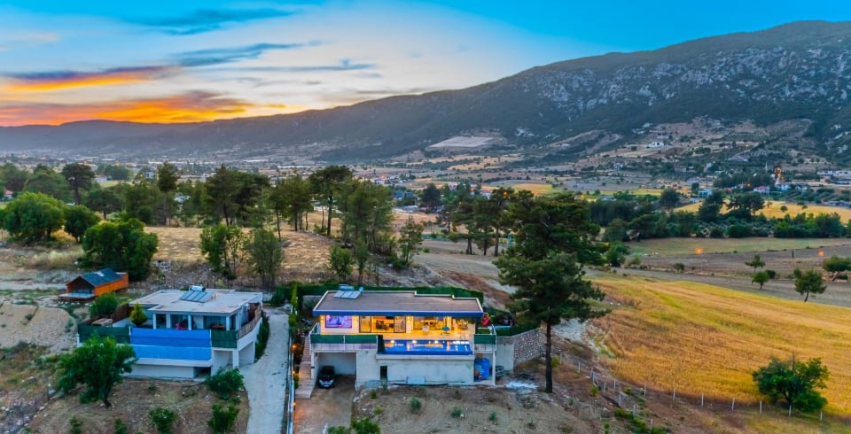 Villa Poruk Çiçeği
