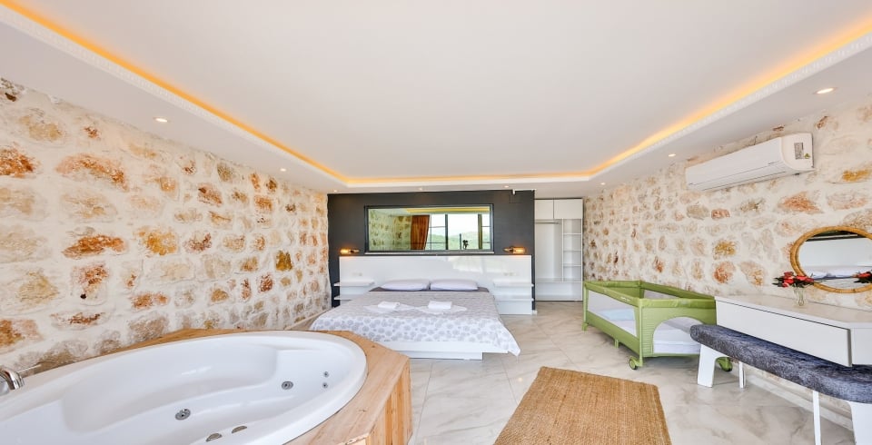 Villa Madrigal