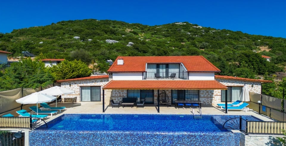 Villa Ev May