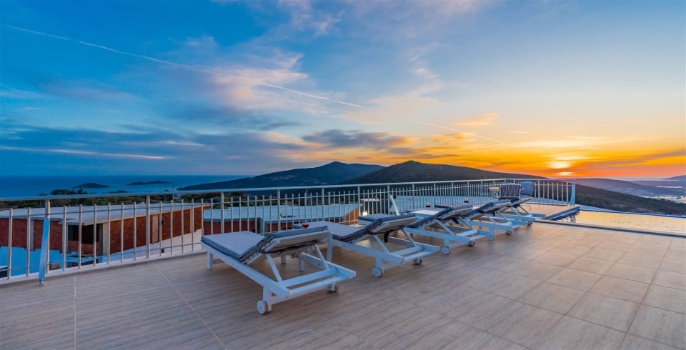Villa İnfinity