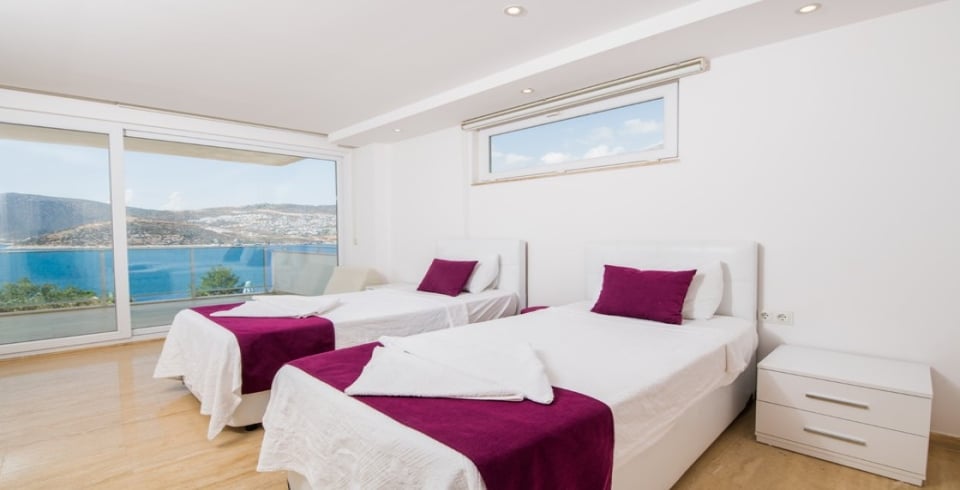 Villa Hillside Kışla