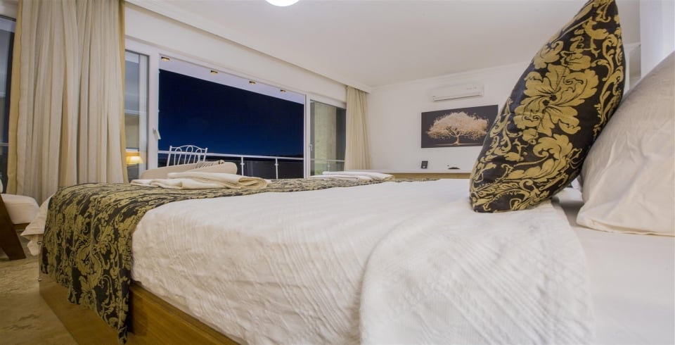Villa Eagles Lodge