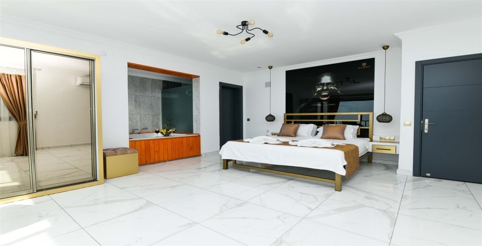 Villa Mulberry Collection 4