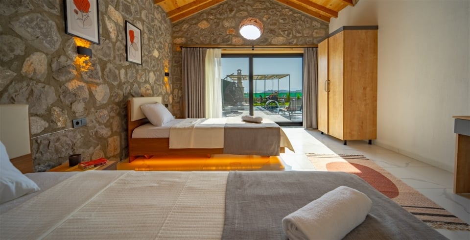 Villa Stone House 3