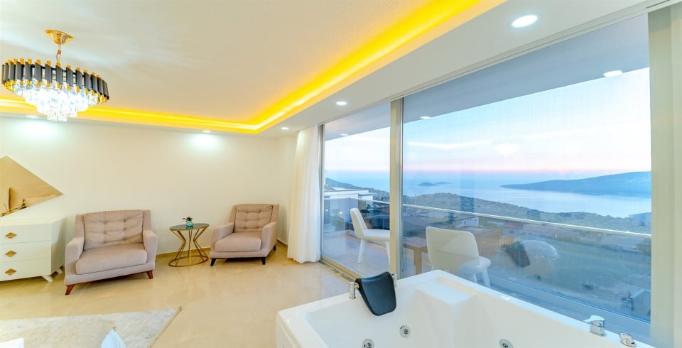 Villa Jully