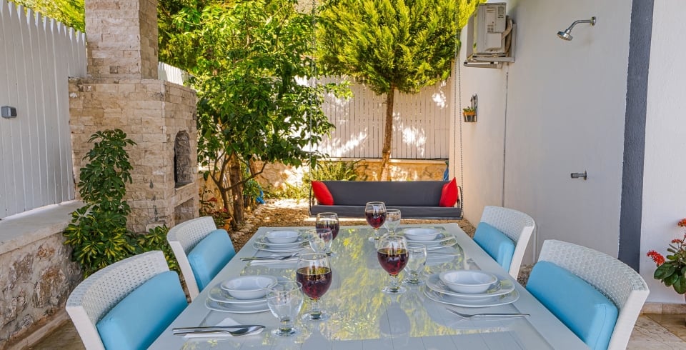 Villa Samyeli Üzümlü