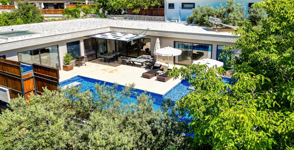 Villa Aqua Luxury