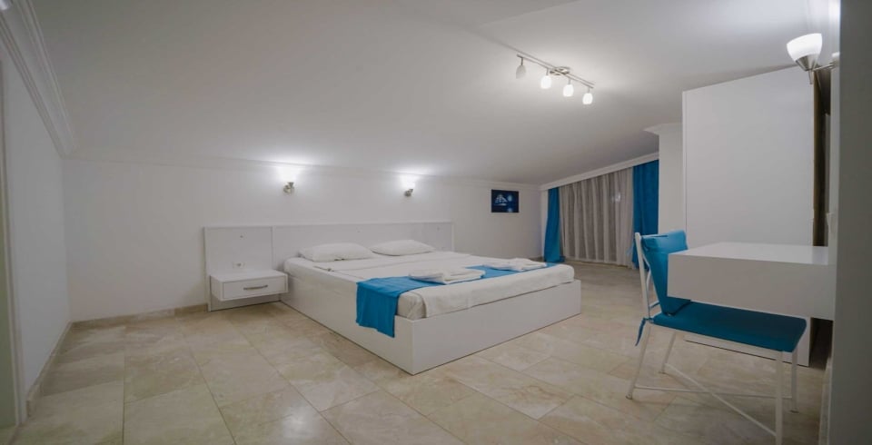 Villa Trios