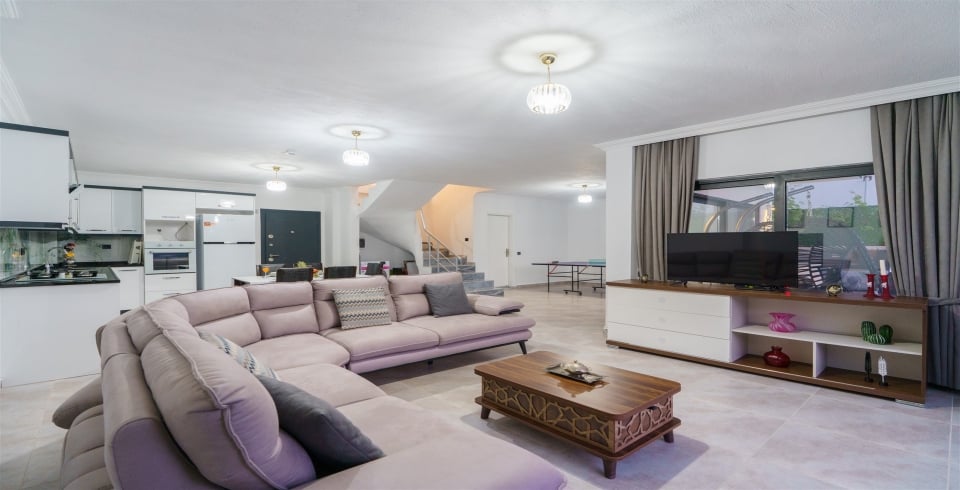 Villa Rojin