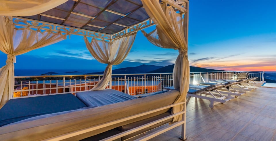 Villa İnfinity