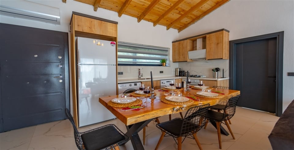 Villa Stone House 3