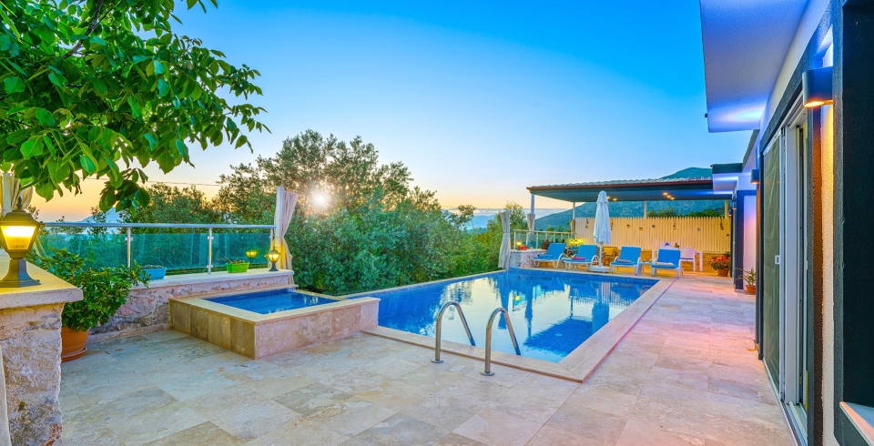 Villa Samyeli Üzümlü
