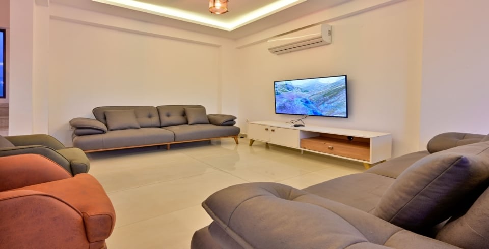 Villa Atlantis