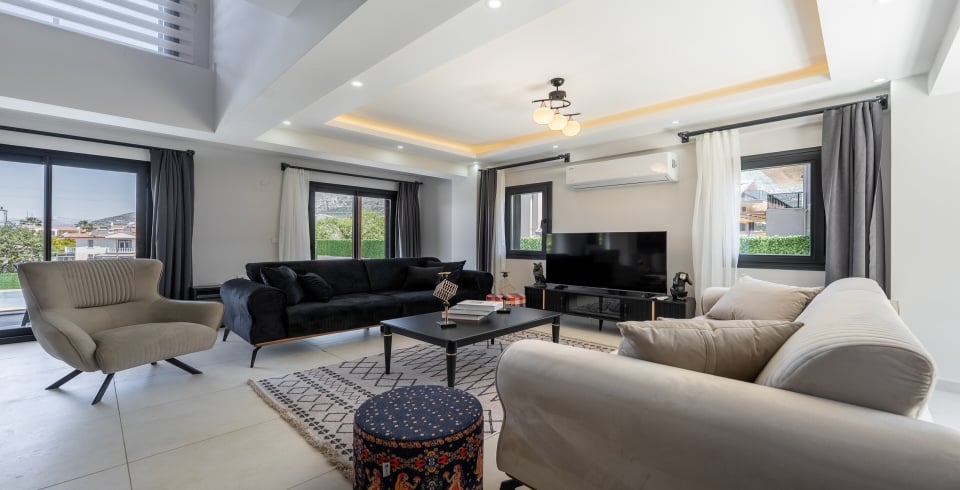 Villa Azure Luxe