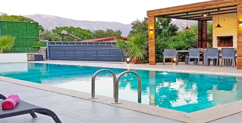 Villa Mamon Luxury Life