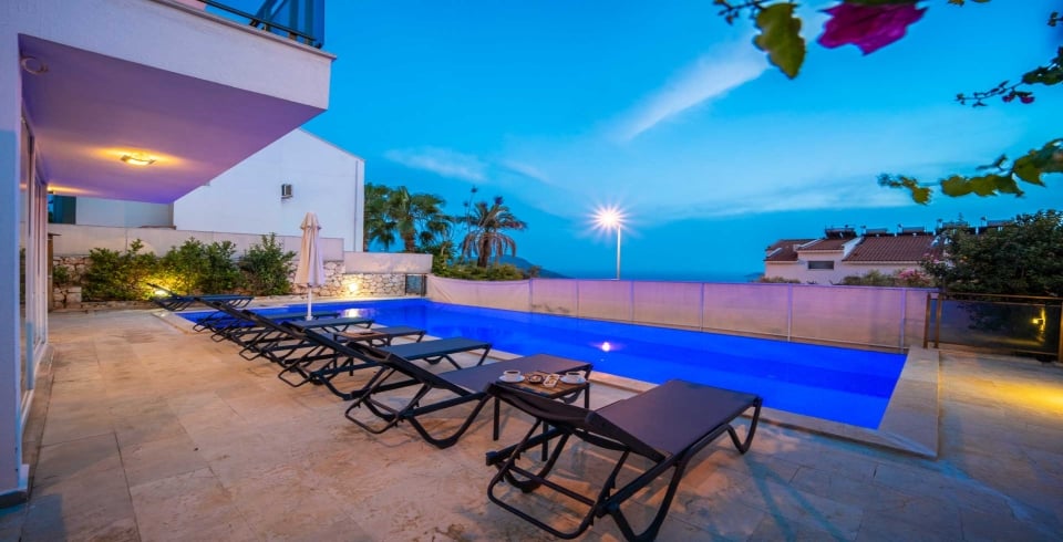 Villa Trios