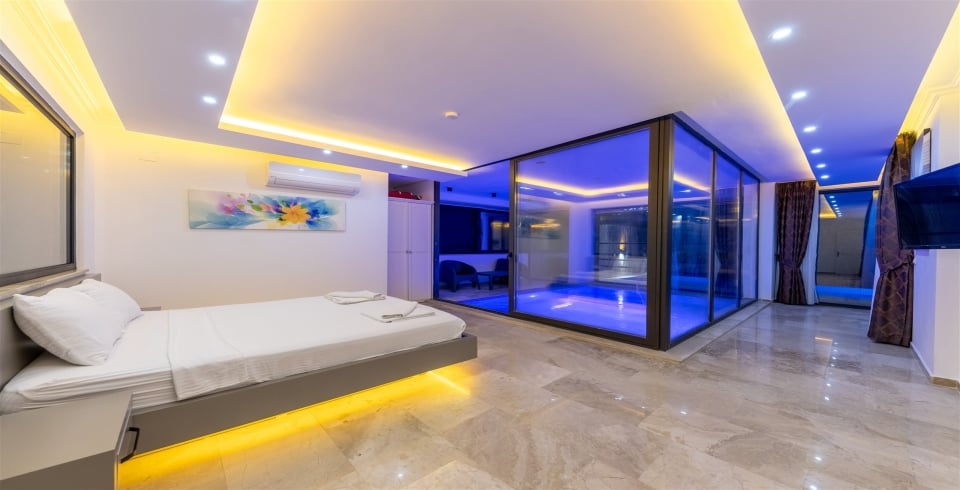 Villa Suvari Duo