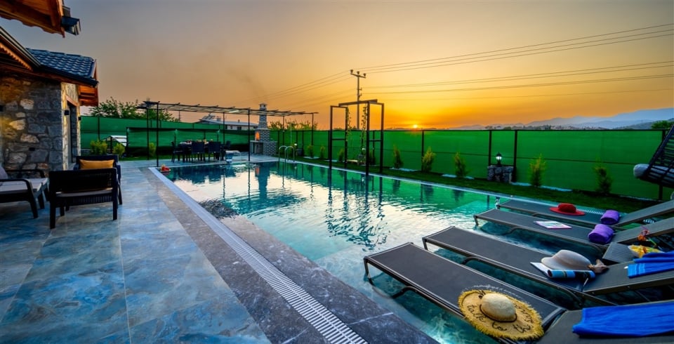 Villa Stone House 2