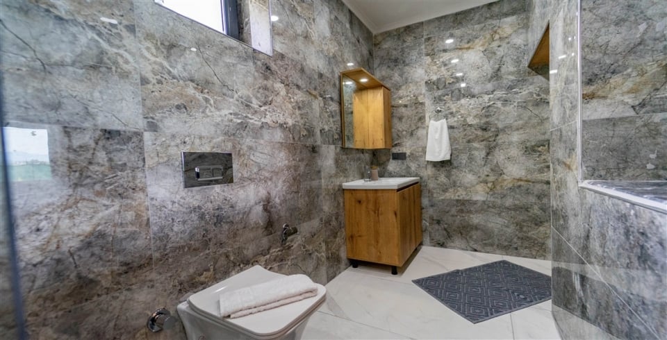 Villa Stone House 2