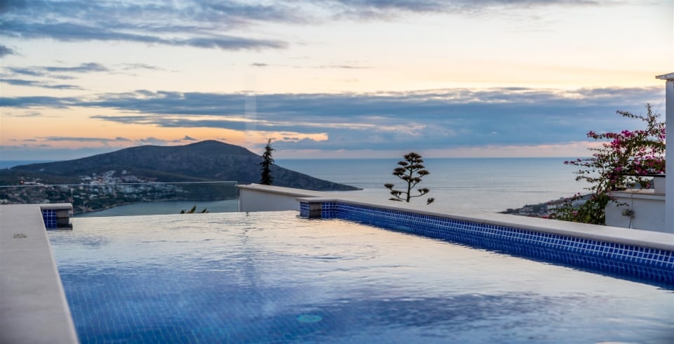 Villa Cratos